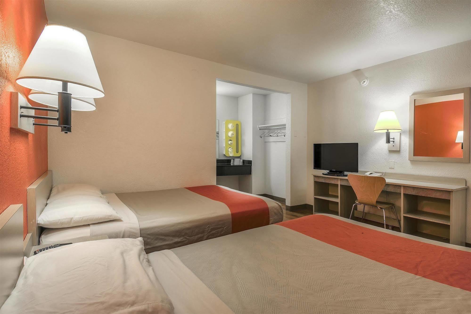 Motel 6-Chino, Ca - Los Angeles Area מראה חיצוני תמונה